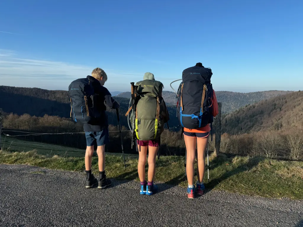 Wandelset Kids — rugzak, drinksysteem & poncho